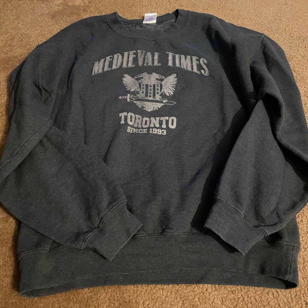 Crew neck